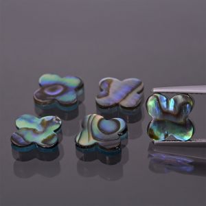 Koniczynka z muszli paua 12x12 MM