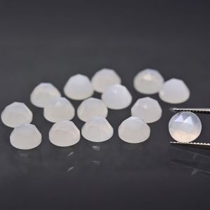 Rozeta - kamień księżycowy biały 6 MM