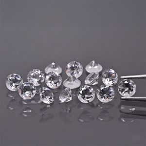 Okrągły kamień, stożek - topaz biały 3 MM