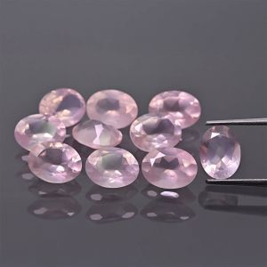 Owalny kamień, stożek - kwarc różowy 6x4 MM