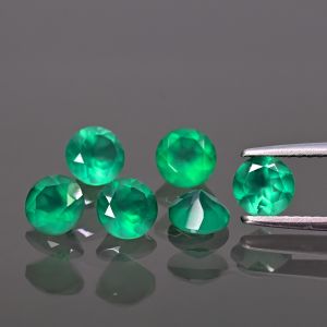 Okrągły kamień, stożek - agat zielony 6 MM